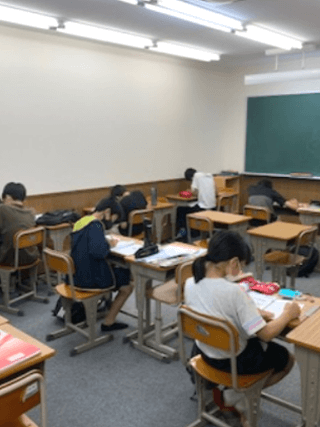 螢雪ゼミナール 陽南本荘校 勉強会参加風景