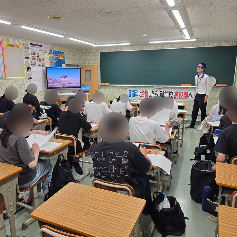 各務原蘇原の塾螢雪ゼミナールで開催した中3生向けの勉強合宿